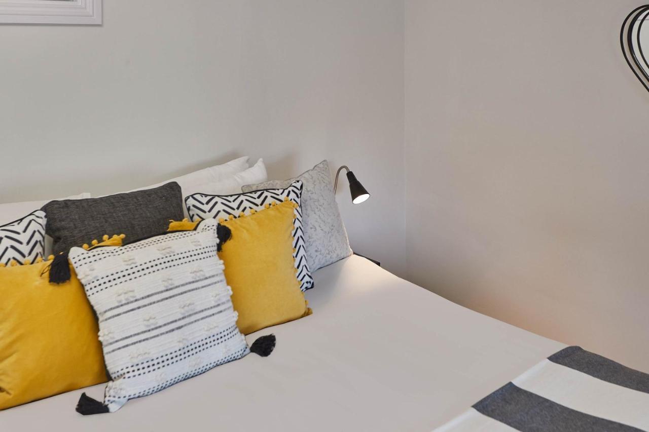 Host & Stay - Princess Place Townhouse Whitby Exteriör bild